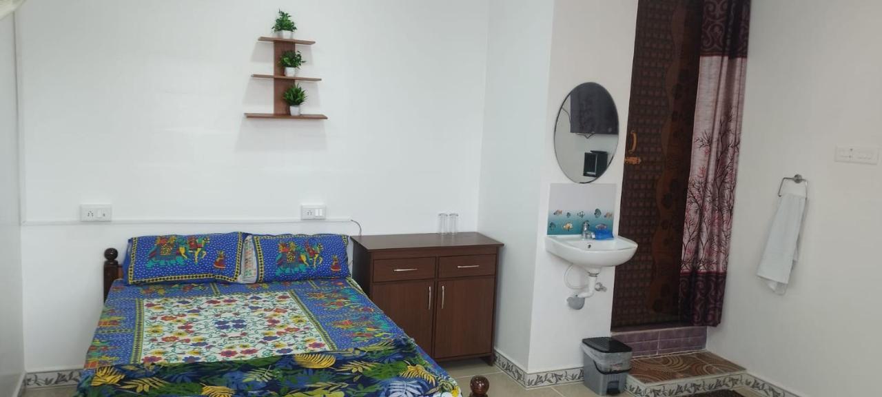 Pūrnānkuppam Kavieya Residency酒店 外观 照片