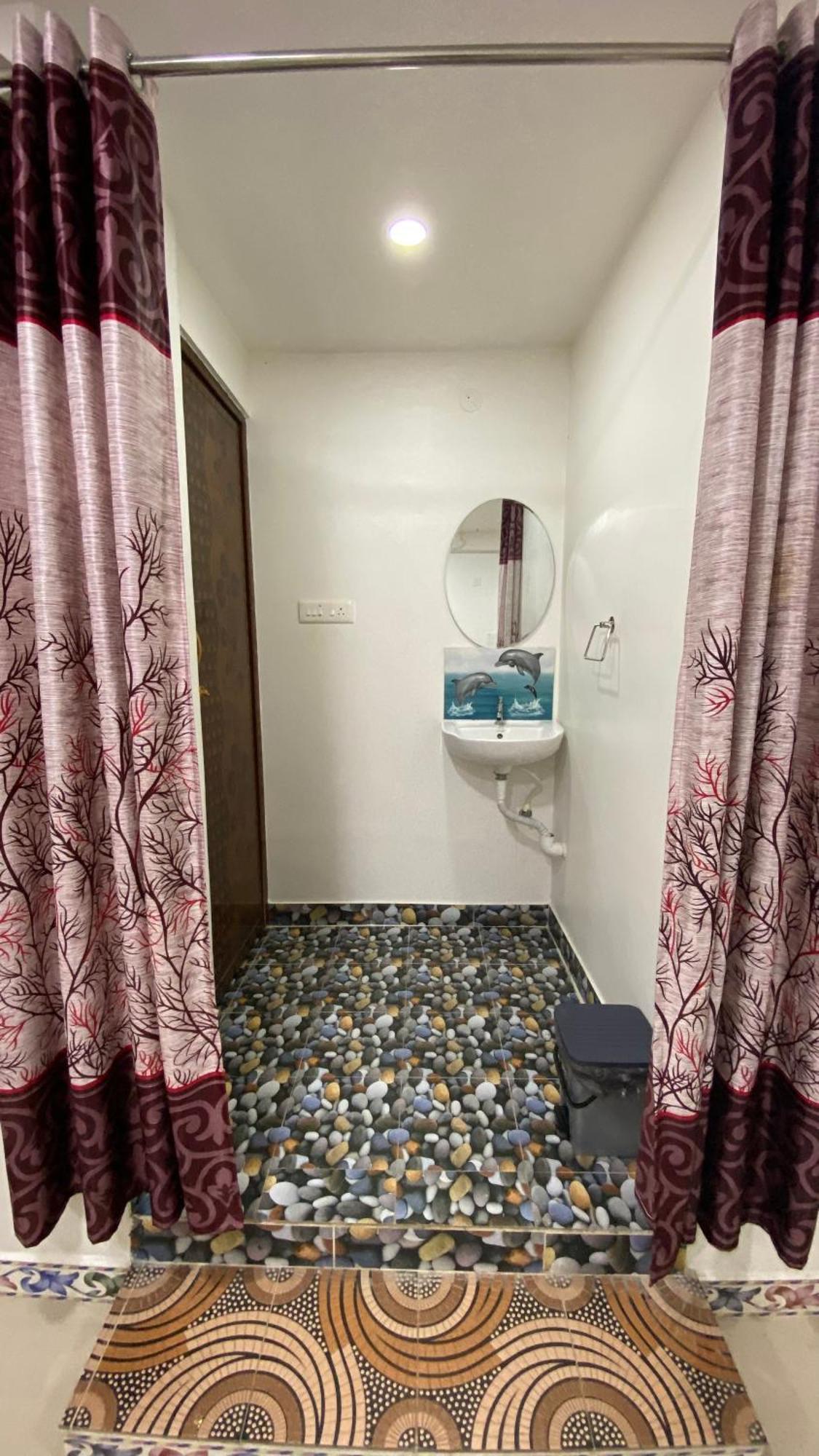 Pūrnānkuppam Kavieya Residency酒店 外观 照片